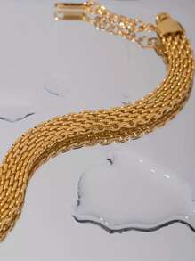 1pc Elegant & Chic Wide Bracelet, Creative Design, Vintage Casual Fashionable, Suitable For Daily Wear, Commute, Street, Party, Festivals. Comes In OPP Bag And Gift Box For Shooting Purposes Only.
