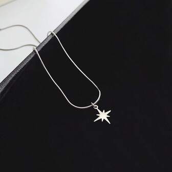 1 st. trendig minimalistisk mångsidig rostfritt stål silver ormbenskedja, korsstjärnehänge kort halsband, herrsmycken, bleknar inte, lämplig för vardagsbruk