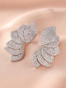 rakol 2 件优雅立方氧化锆不对称叶形耳钉，适合女士日常佩戴 - 款式4 - 查看 10