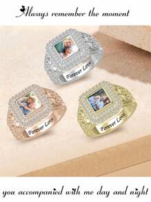 925er Sterling Silber quadratischer individuell bedruckter Foto-Ring - ein sentimentales und personalisiertes Geschenk für Liebhaber, Familie oder Freunde. Ideal für Jahrestage, Geburtstage, Valentinstag, Weihnachten oder andere denkwürdige Anlässe. Dieser Ring verfügt über einen quadratischen Fotorahmen mit funkelnden Details