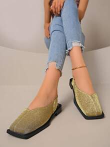 Damen Elastische Slip-On Quadratische Zehenriemchen Sandalen - Frühling/Herbst Geschlossene Zehe Flach mit Glitzer Stoff Glänzend Gold Obermaterial, Bequeme Gummisohle und Knöchelriemen - Lässig & Formell Doppelnutzung, Alltäglicher Gebrauch, Modisch und langanhaltend Rutschfeste Schuhe