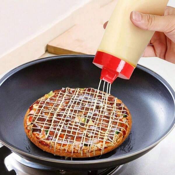300ml 4-Hole Plastic Salad Ketchup Mustard Kitchen Accessories Dressing Squeeze Bottle Condiment Di
