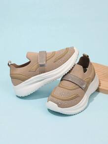 1 par de zapatos tipo calcetín de niños, versátiles, de punto transpirable, zapatos casuales de viaje y deporte para niñas con rhinestones, tela de malla, de fácil puesta con cinta mágica, para primavera/verano