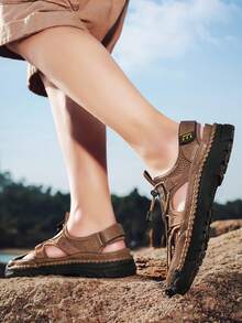 Sandalias de playa hechas a mano para hombre, sandalias de malla para verano, resort y playa, con suela blanda y transpirable, adecuadas para excursionismo al aire libre, actividades acuáticas, uso casual diario y vacaciones en la playa, color caqui, tallas grandes 45 46 47 48