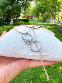 1pc Wedding Ring Pillow, Bridal Wedding Ring Pillow, Flower Girl Ring Bearer Pillow, Double Heart Wooden Square Small Ring Pillow, Western Wedding Decor Prop (Ring Not Included)