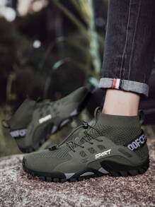 Nuevos zapatos deportivos para exteriores para adolescentes, botas de senderismo para niños, suela de goma antideslizante, malla tejida transpirable, suela y Top suaves, zapatos de trekking para niños