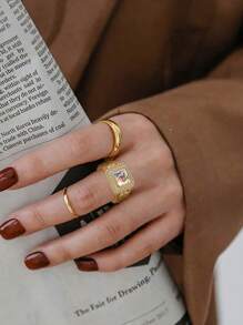 925er Sterling Silber quadratischer individuell bedruckter Foto-Ring - ein sentimentales und personalisiertes Geschenk für Liebhaber, Familie oder Freunde. Ideal für Jahrestage, Geburtstage, Valentinstag, Weihnachten oder andere denkwürdige Anlässe. Dieser Ring verfügt über einen quadratischen Fotorahmen mit funkelnden Details