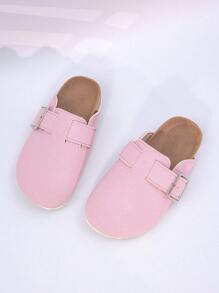 Un paio di pantofole di moda unisex per bambini, di colore unito, traspiranti, leggere e versatili, adatte sia per l'interno che per l'esterno, spiaggia, adatte per tutte le stagioni