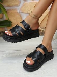 Novos chinelos de sola grossa para o verão de 2025, sandálias de praia versáteis com fivela da moda, chinelos casuais plus size e desleixados - Preto - Ver 1