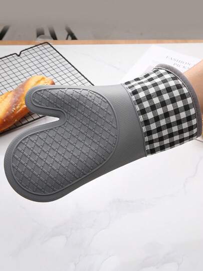 Un juego de guantes resistentes al fuego para horno de microondas, guantes de cocina resistentes al calor para hornear, cepillos de horno resistentes de silicona - Cocina del hogar