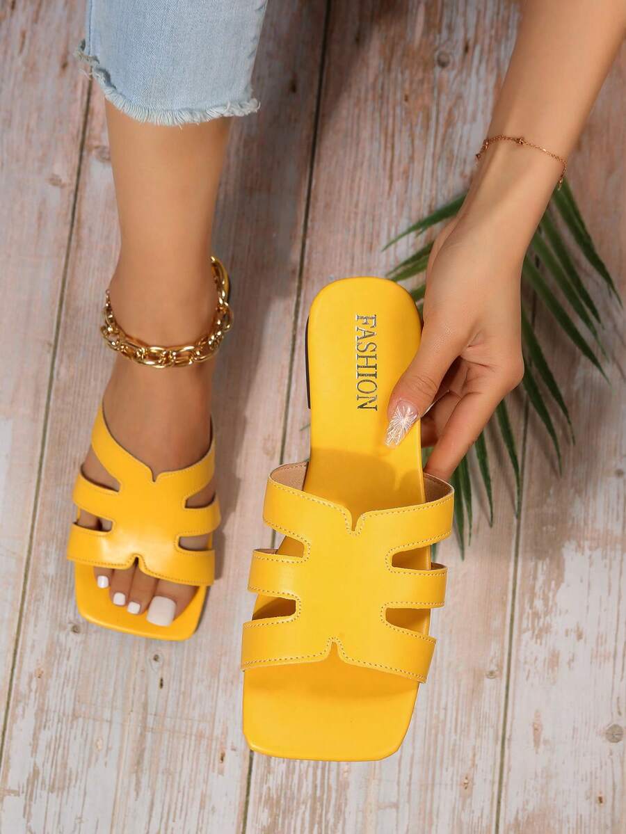 新款夏季户外时尚优雅简约平底凉鞋，糖果色，适合日常穿着和旅行，女士平底凉鞋