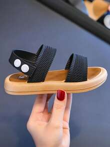 1 par de sandalias nuevas de verano cómodas para niños, con suelas suaves antideslizantes, estilo princesa para usar en la playa - Negro - Ver 9