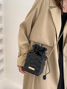 女士抽绳方形迷你链条斜挎包 - 黑色 - 查看 7
