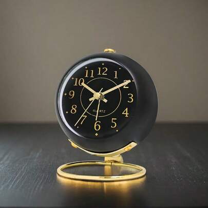 1PC Nordic Creative Metal Desktop Quartz Clock, Minimalist Alarm Clock, New Desktop Bedside Student Silent Night Light Pointer Clock (Without Battery)
