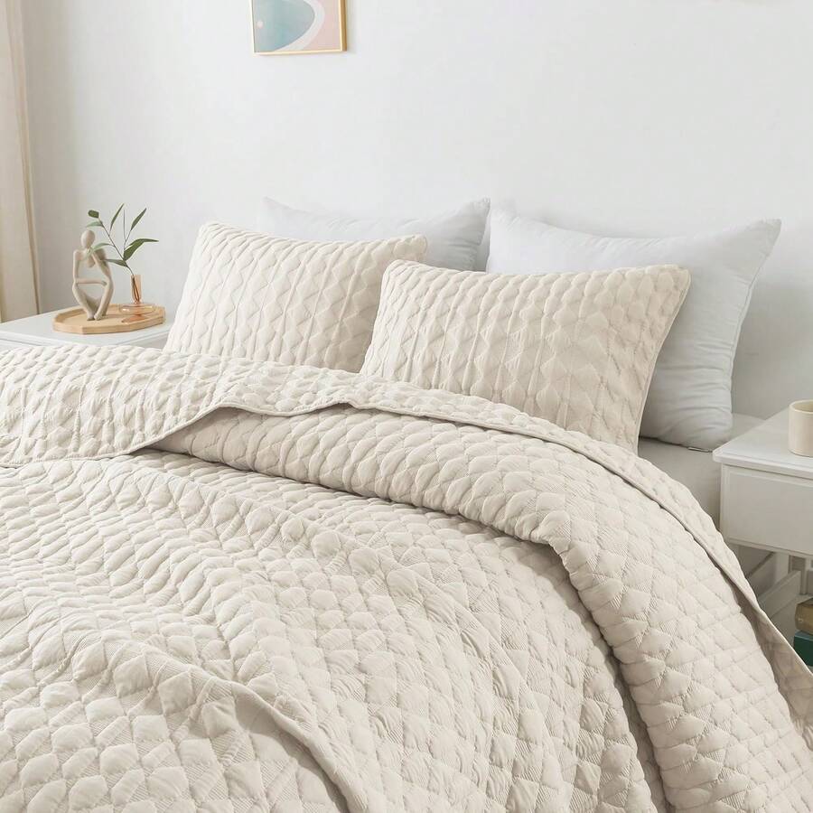 Dark Grey Quilt King Size Bedding Sets With Pillow Shams, Lightweight Soft Bedspread Coverlet, Quilted Blanket Thin Comforter Bed Cover, All Season Spring Summer, 3 Pieces, 104x90 Inches - 象牙色(暖黃色調) - 查看 1