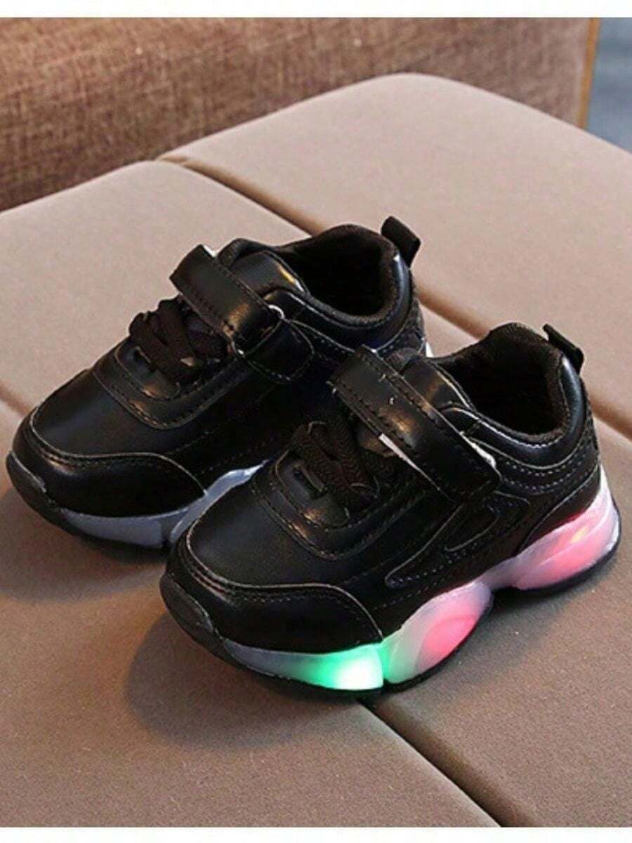 Niños y niñas Universal Casual Shoes Sneakers LED Light Up Shoes - Blanco y Negro - Ver 1