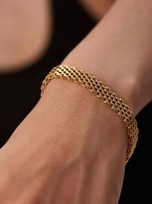 1pc Elegant & Chic Wide Bracelet, Creative Design, Vintage Casual Fashionable, Suitable For Daily Wear, Commute, Street, Party, Festivals. Comes In OPP Bag And Gift Box For Shooting Purposes Only.