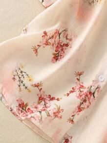 Women's Short Sleeve Button-Front Shirt With All-Over Leaf Print Lapel Casual Top For Dating, Travel, Birthday Parties, Spring, Summer & Fall Holiday Evening Outfits
