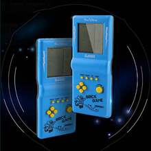 1pc Classic Retro Style Handheld Game Console With Large Screen, Children Toy
