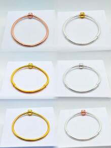1 pièce Tout nouveau bracelet base carré élégant simple de 2025 pour femmes avec fermoir à mors de serpent, avec perles de charme en forme de cœur. DIY pour un port quotidien, convient pour un pendentif de charme, cadeau d'amour parfait, cadeau de fête, cadeau d'anniversaire