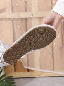 Women's Summer New Headscarf Mesh Circle Buckle Woven Flat Sandals, Fashion Versatile Breathable Slip-On Vacation Slippers