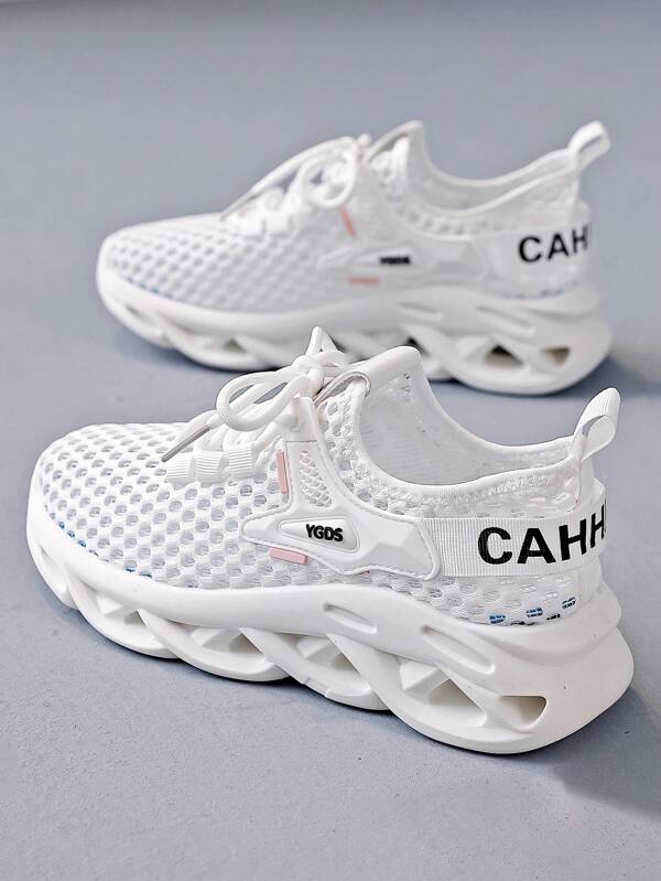 1 Pair Women's Fashion Solid Color Running Shoes, Breathable Non-Slip Sports Shoes, Lightweight & Comfortable Outdoor Sneakers, Shock Absorbing Platform Old Chunky Sneakers, Mesh Fabric Slip-On Socks Shoes, Versatile Casual Outdoor School Travel Walking Shoes