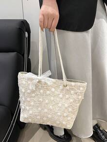 1个编织单肩包，便携式拉链设计，适合婚礼、节日、假日、娱乐、下午茶、海滩度假、约会等各种场合。时尚编织材质，适合女性、女孩、母亲、女友、朋友、伴娘、学生、教师，也是理想的母亲节礼物。日常使用，也是表达感激之情的完美礼物，可用作海滩度假收纳袋。 - 白色 - 查看 3