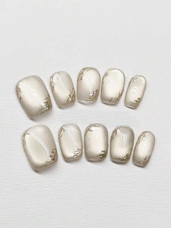 10 Stücke transparente Katzenauge kurze künstliche Nagel Spitzen, hochwertige schicke zarte goldene Zweig Dekoration, handgefertigte tragbare Nagelkunst