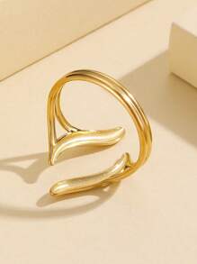 1pc Minimalist Geometric Line Cut-Out 18K Gold Plated Stainless Steel Ring, Versatile Metal Smooth Band Jewelry For Women, Waterproof For Daily Wear