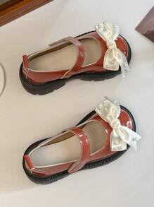 1 Pair Of 2025 New 3-12 Years Old Girls Reddish- Shoes Flat Shoes | Faux Pearl White Bow Shiny Lacquer Leather Thick Soft Sole Classic Hook And Loop Design