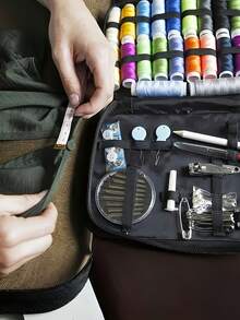 全新实用DIY刺绣针法指南，刺绣针法技巧手册，缝纫入门书籍，提升您的手工技能，适合初学者和刺绣爱好者，情人节、生日、感恩节、母亲节送给女性的绝佳礼物