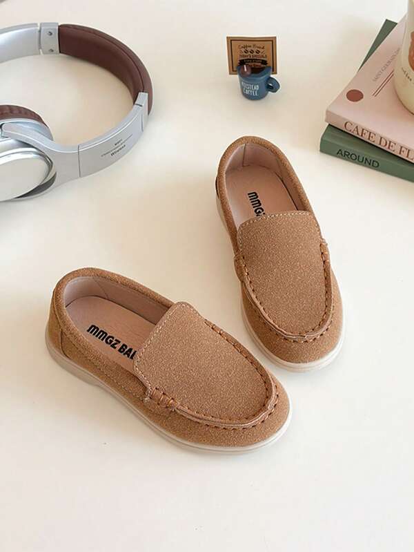 1 par de sapatos casuais confortáveis para meninos/meninas, elegantes, simples e leves, com letras decoradas, adequados para todas as estações