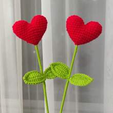 2pcs/6pcs/10pcs Hand Crocheted Heart Floral Bouquet - Handmade Yarn Heart Flowers With Green Stems, Ideal For Valentine's Day, Mother's Day, Graduation, Thanksgiving, Birthday Gifts And Special Occasions - Home Decor