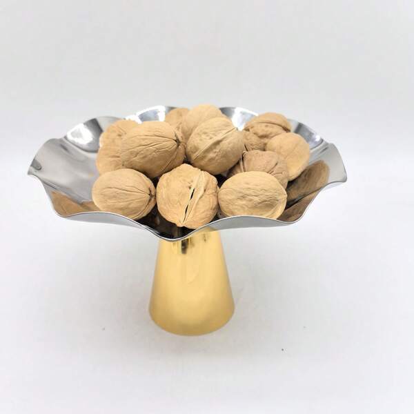 WINON Stainless Steel Tray With Decorative Base, Suitable For Chocolate Platter, Dried Fruit Tray, Fruit Platter And Other Occasions