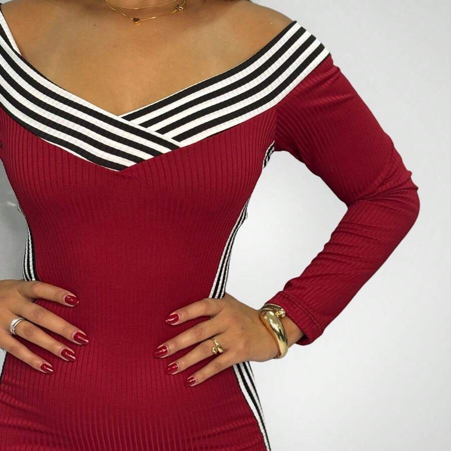 Off-The-Shoulder Long Sleeve Ribbed Midi Dress With Side Stripe - 紅色 - 查看 1