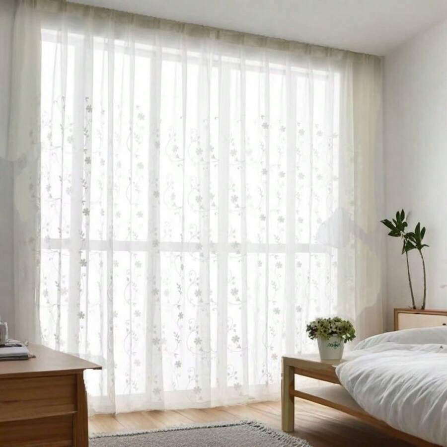 客厅和卧室的薄纱刺绣窗帘、法式滤光薄纱窗帘、阳台预制窗板、优雅的春夏装饰