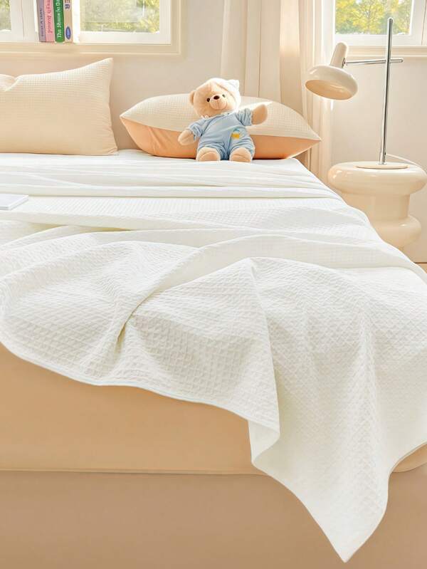 1 Piece Waffle Bedsheet, Solid White Color, Soft & Comfortable, Skin-Friendly, Won't Shrink Or Deform