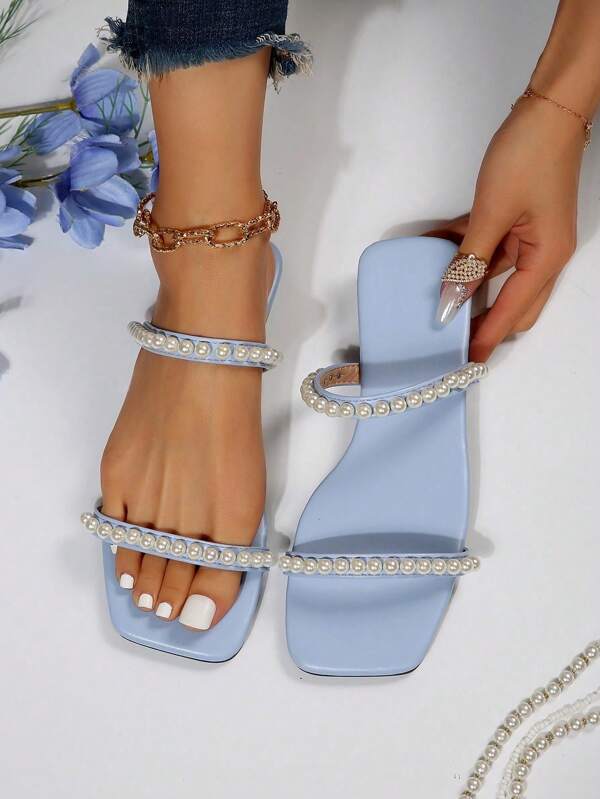 Elegantes einsschultriges Kleid Einfarbig, modischer Lässig-Look, süß und mädchenhaft, für Büro, Party, PE-Leder Pearls Damen Flach Sandalen mit mehreren Riemen und Perlen Dekor, elegant und graziös, geeignet für Urlaub, Hochzeit, Schule, Resort, Party, Büro, Zuhause und Outdoor, Sommer