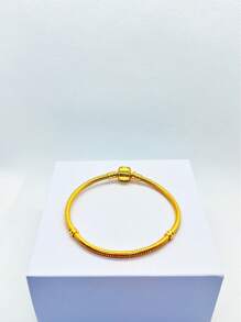 1 pièce Tout nouveau bracelet base carré élégant simple de 2025 pour femmes avec fermoir à mors de serpent, avec perles de charme en forme de cœur. DIY pour un port quotidien, convient pour un pendentif de charme, cadeau d'amour parfait, cadeau de fête, cadeau d'anniversaire