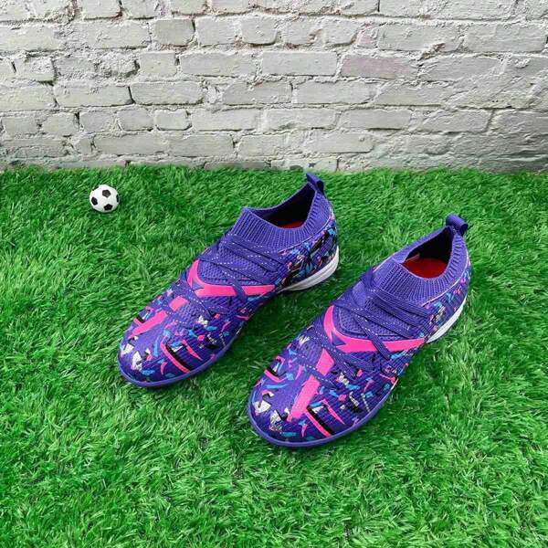 1 Pair Unisex Football/Soccer Shoes, Low-Top Outdoor Sports Shoes, Slip-Resistant & Wear-Resistant TF Studs For Artificial Turf, Sand & Natural Grass Surfaces, Men & Women Sizes, Lacing Closure, Lightweight High-Performance Anti-Slip Design, Professional Soccer Cleats