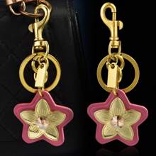 1 buc breloc retro din piele cu floare de camelia, breloc cu floare cu stras de cristal, pandantiv pentru geantă de mână pentru femei, cadou pentru petrecere de ziua de naștere, accesorii auto, breloc pentru geantă, drăguț gotic Y2k
