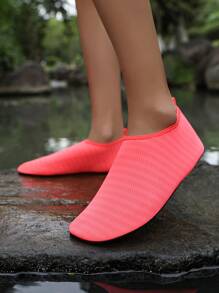 Women's Outdoor Wading Shoes, Breathable Anti-Slip Water Shoes, Lightweight Fashionable Beach/Surfing/Swimming Shoes