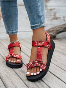 Women's Flat Beach Sandals For Summer, Lightweight EVA Foam Sole, Contrast Color Patchwork Design, Suitable For Long-Time Wear - Crimson Dragon - View 3