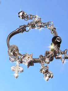 1 件黑色 8 号台球串饰手链、1 件夜光十字架手链、1 件复古街头风格星形手链、1 件复古迷你熊心星形手链 - 黑色 - 查看 8