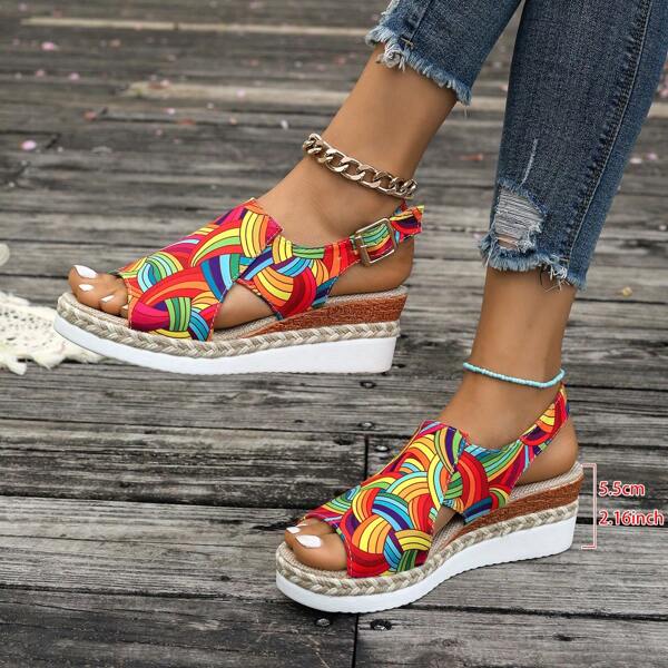 Sandales compensées avec talon réglable colorées style graffiti pour femmes - Sandales plateforme à talons hauts en canevas à enfiler pour femmes - Détail tressé, convient pour les sorties à la plage