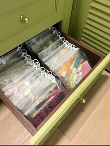 10 件大号密封袋分类收纳袋防水化妆包，磨砂拉环袋珠宝化妆品旅行面膜拉环收纳袋，内衣袜子冰袖包装拉链袋实用拉链袋文具收纳袋，旅行收纳分隔袋桌面杂物收纳袋，办公用品，返校用品美术用品化妆品收纳袋。度假旅行必需品暑假学校用品袋女士旅行包化妆包