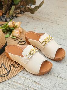 Cross-Border Plus Size 36-45 Fashionable Casual Beige Embossed Metal Buckle Wedge Heel Sandals, Comfortable Daily And Outdoor Roman Slip-On Flat Platform Sandals For Women - Beige Embossed - View 7