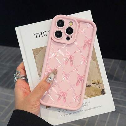 Bow Pattern Phone C…