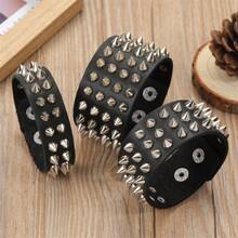 Brazalete de cuero negro exagerado con remaches, brazalete de remaches con picos, brazalete gótico punk de motocicleta, brazalete de cuero ancho, brazalete de puño, brazalete de hebilla metálica, unisex - Negro - Ver 5