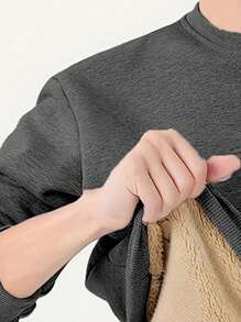 Men's Solid Color Minimalist Pullover Thermal Lined Warm Sweatshirt, Autumn/Winter - Dark Grey - View 2